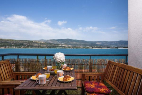 Aspen 2bedroom apartment with seaview